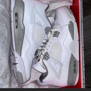 Size 10 Jordan 4 Oreo